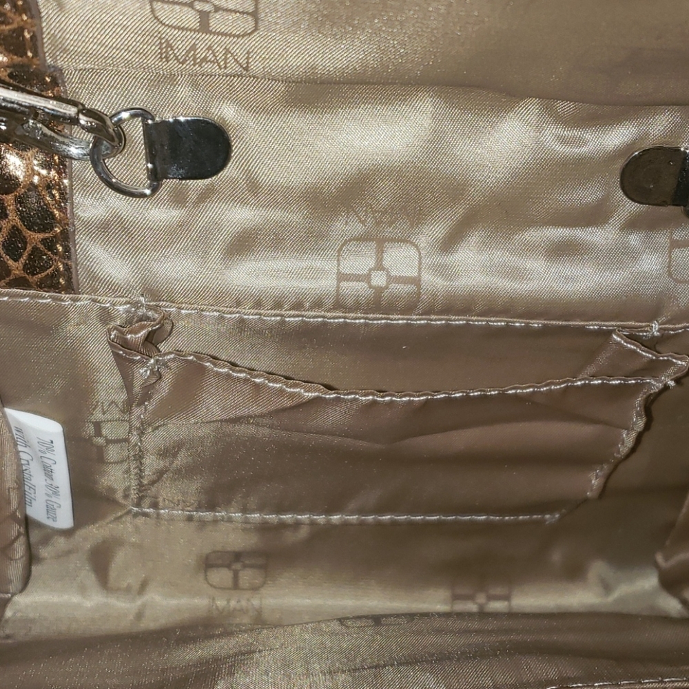 Purse - Picture 3 of 4